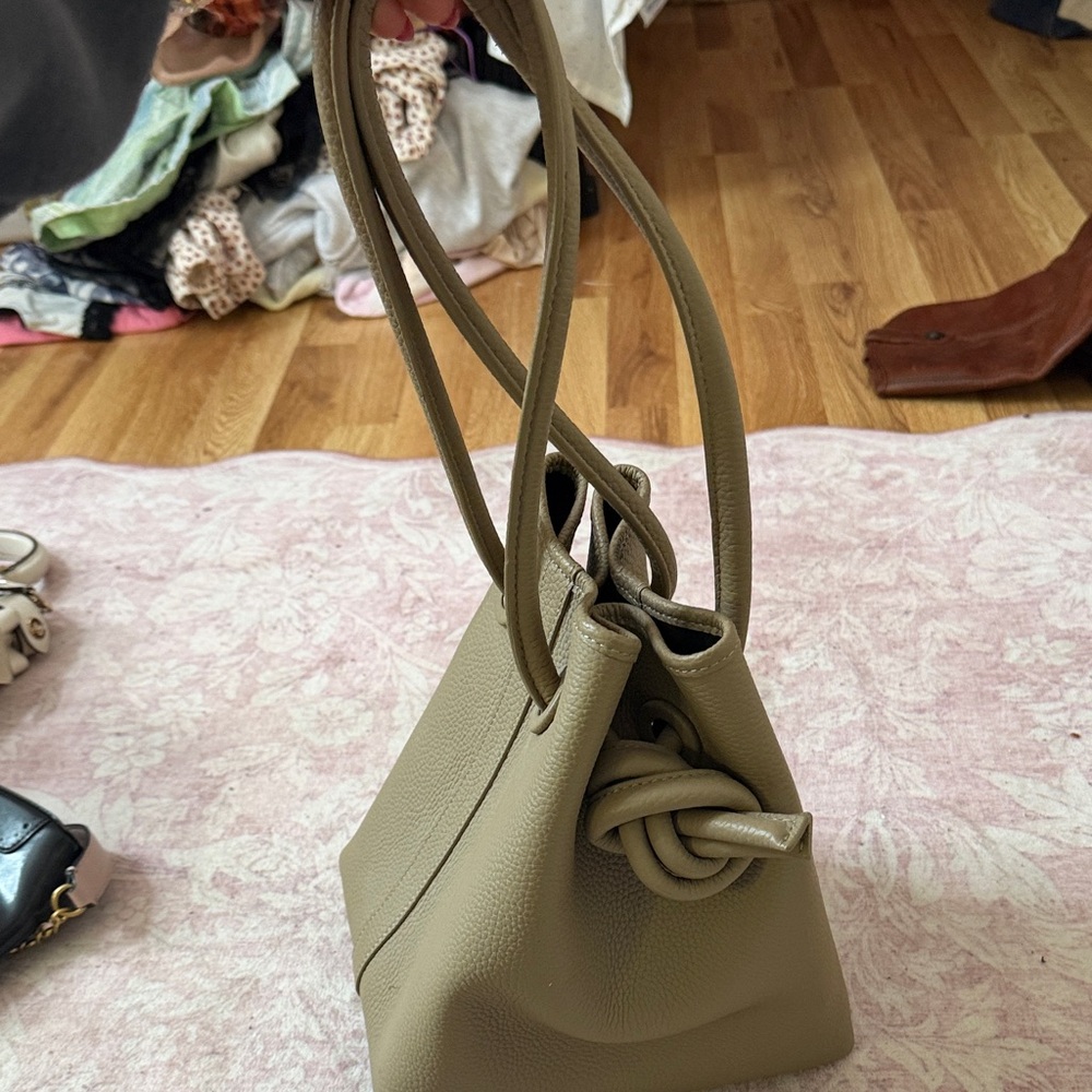 Vasic Mini Bag - image 3